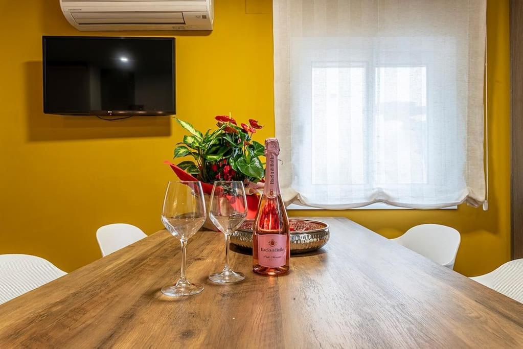 Lusso E Relax Con Piscina A 2 Minuti Dal Mare Appartement Miami Playa Buitenkant foto
