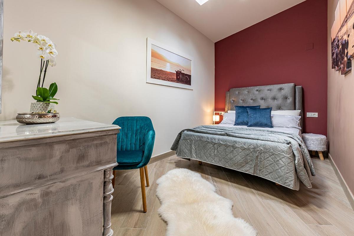 Lusso E Relax Con Piscina A 2 Minuti Dal Mare Appartement Miami Playa Buitenkant foto